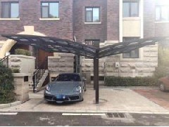 分析鋁合金車棚中聚碳酸酯板安裝要點
